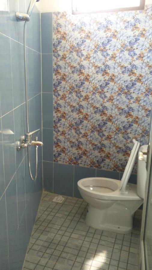 Zg Homestay Solo Sumber  Luaran gambar