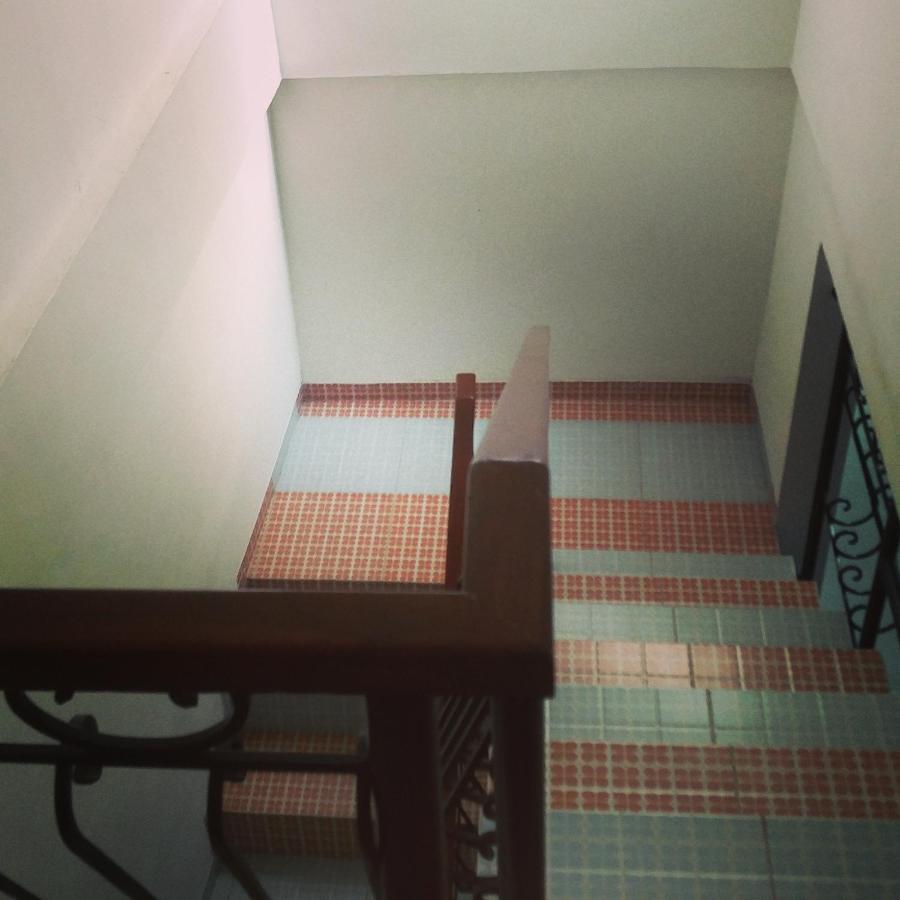 Zg Homestay Solo Sumber  Luaran gambar
