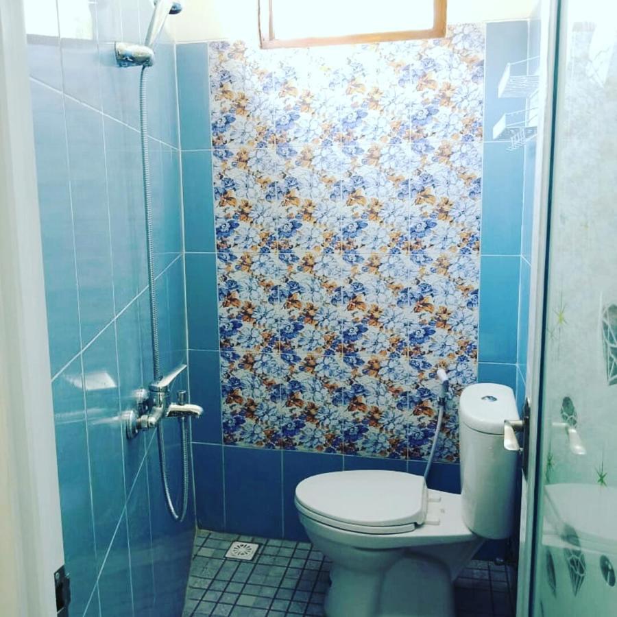 Zg Homestay Solo Sumber  Luaran gambar